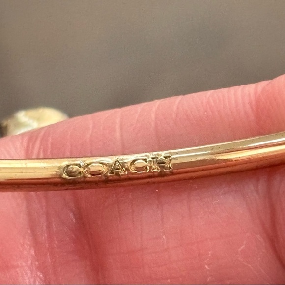 Coach 2pc goldtone bangle bracelet set 7.5 - Picture 8 of 10